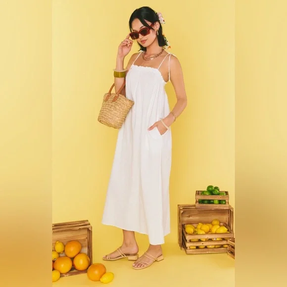 NWT Show Me Your MuMu Angel Maxi Dress White Linen Size Small Honey Moon Beach - Picture 2 of 4